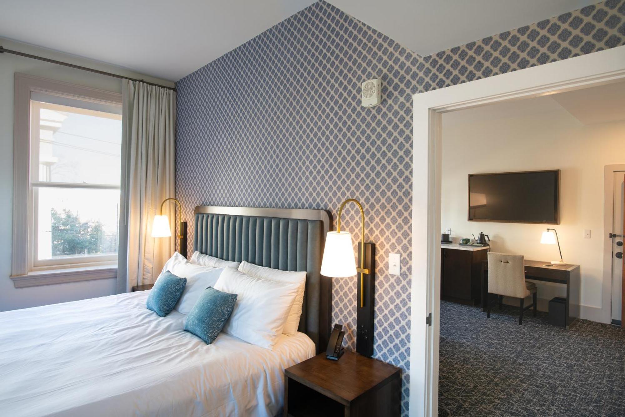 Hotel Petersburg, Tapestry Collection By Hilton ภายนอก รูปภาพ